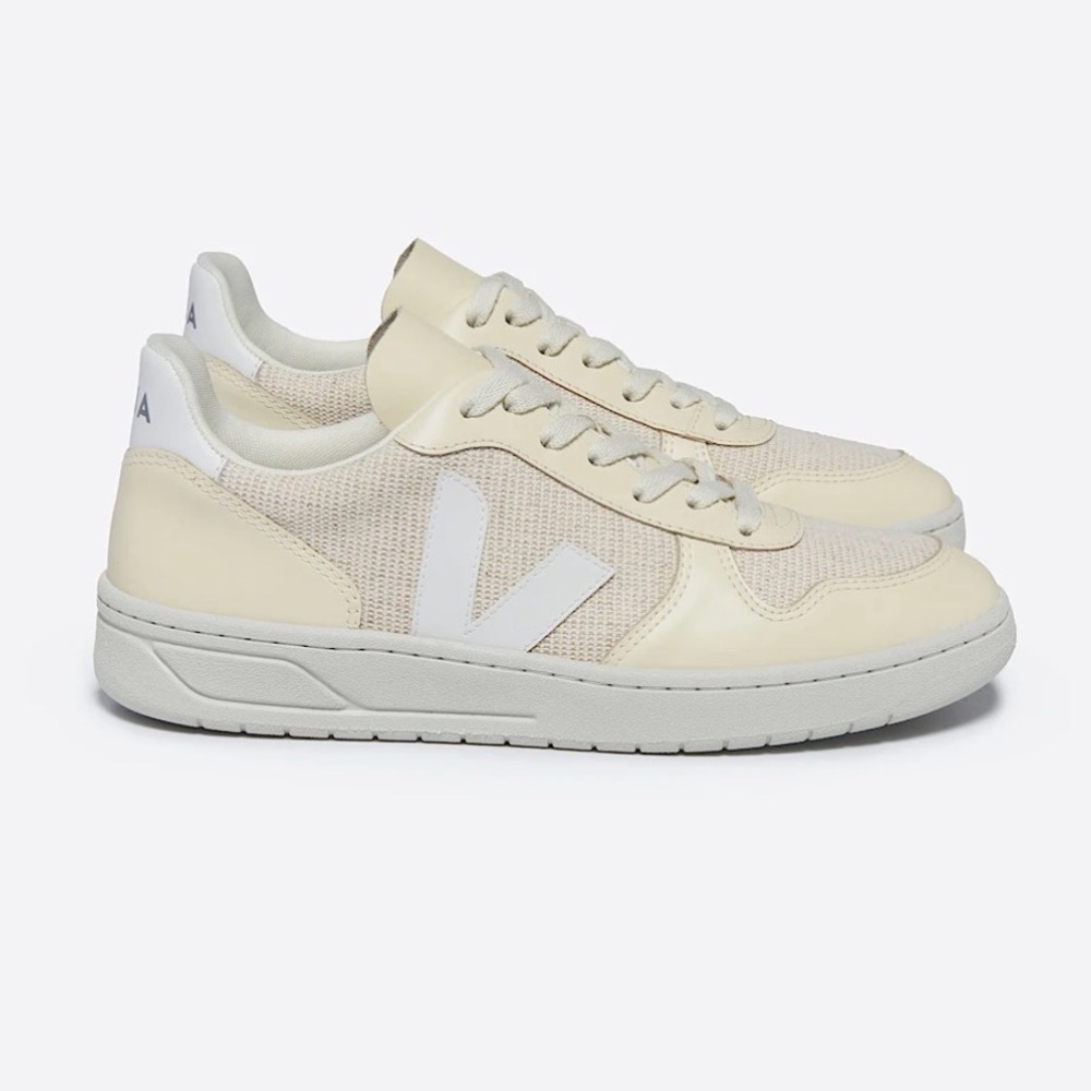 Women’s V-10 J-MESH JUTE WHITE size 6
